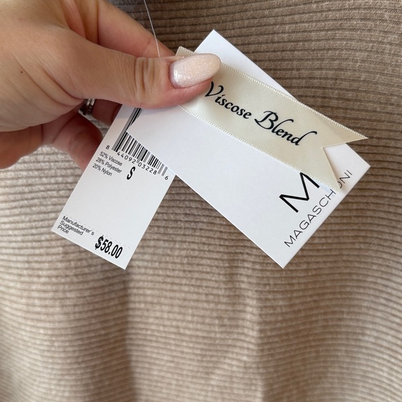 Magaschoni NWT Viscose Batwing Turtleneck‎ Sweater - Picture 3 of 5